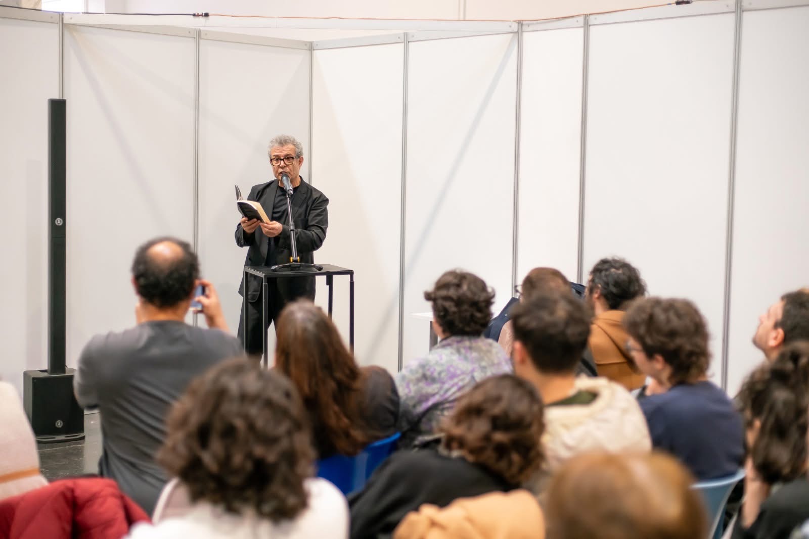 كَيْفَ اصْطَدْتِ قَلْبيَ