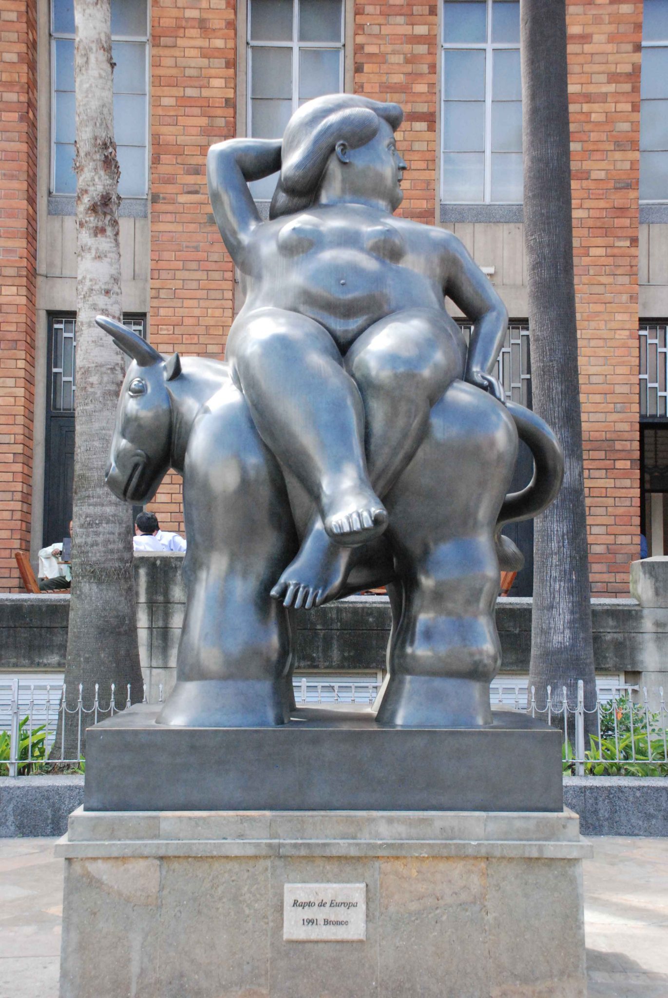 فرناندو بوتيرو وخلق جمالياتٍ مُعاكسة للحداثة