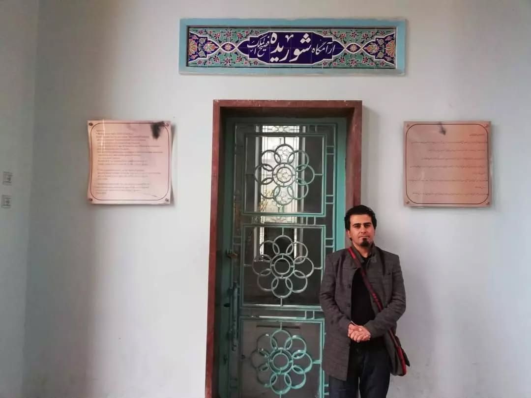 قراءة لديوان “أبسطُ من صحراء” للشاعر الكردي بيشوا كاكائي