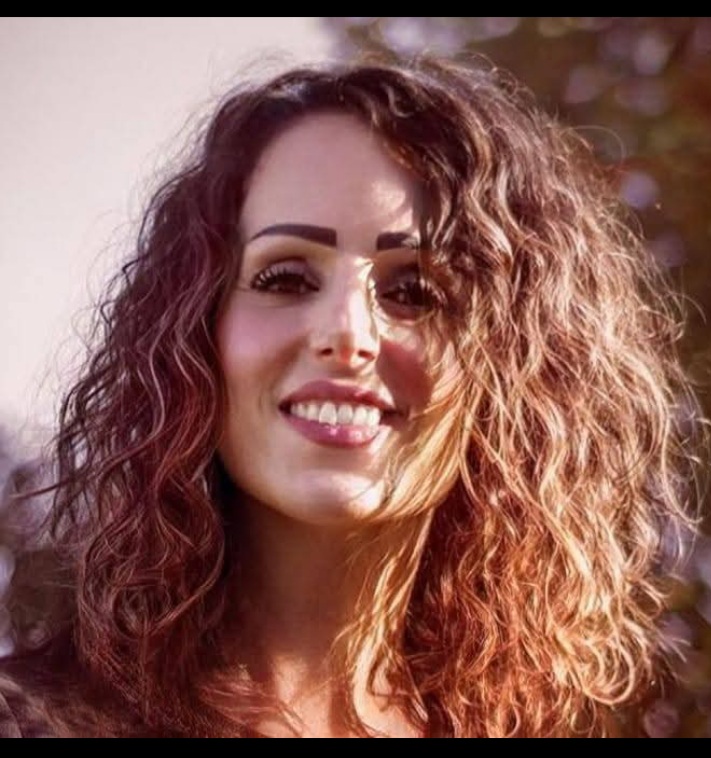 بين فوهة البندقية واحتضان أطفالي: حكاية ناجية من المجزرة