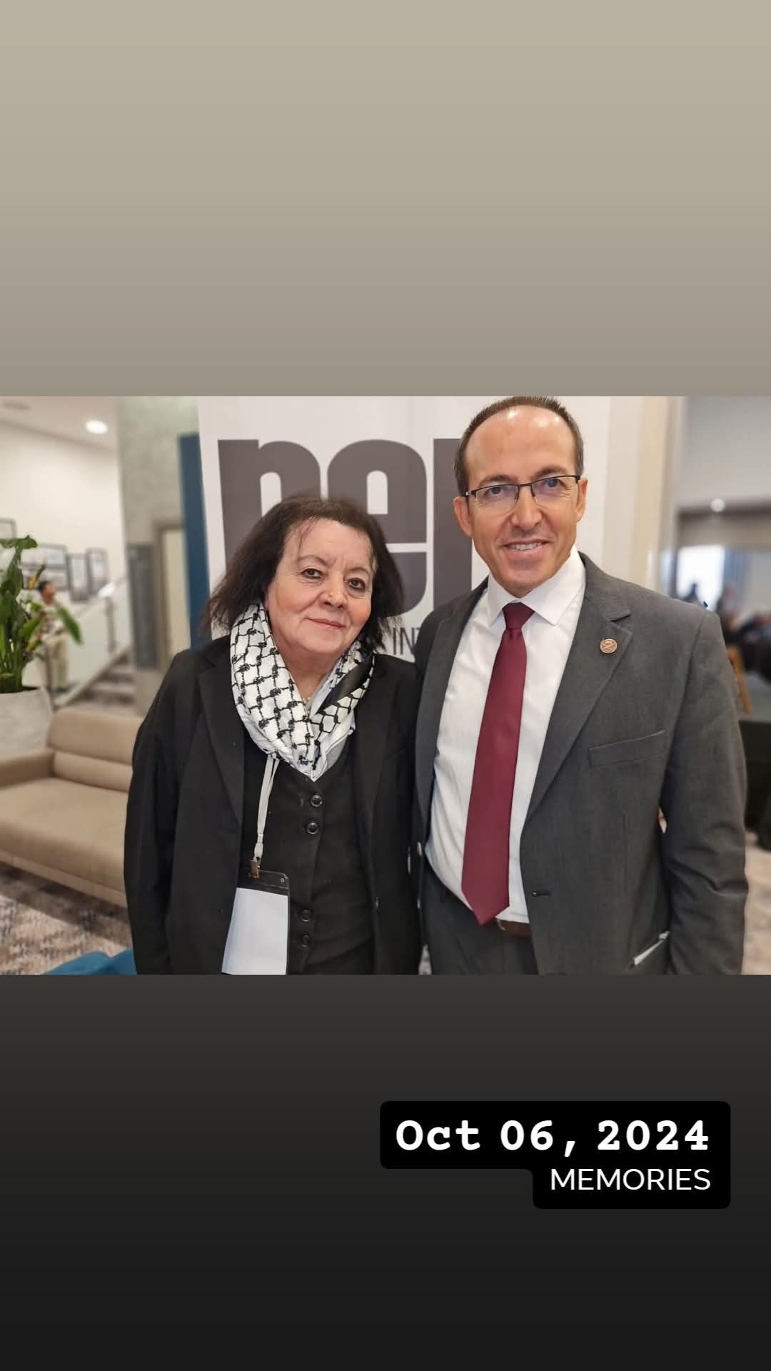 The Eidetic Memory of the Opulence of Narcissism