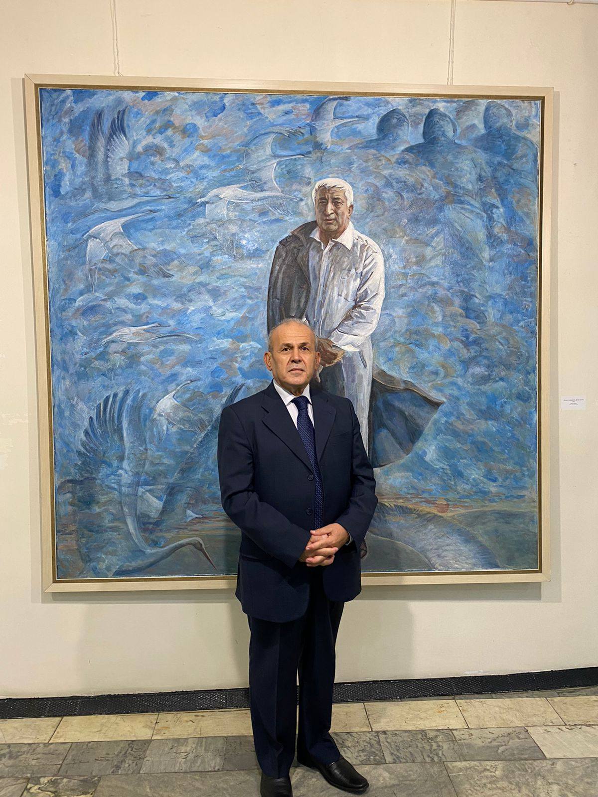 رسول حمزاتوف: الجبليُّ لا يموتْ