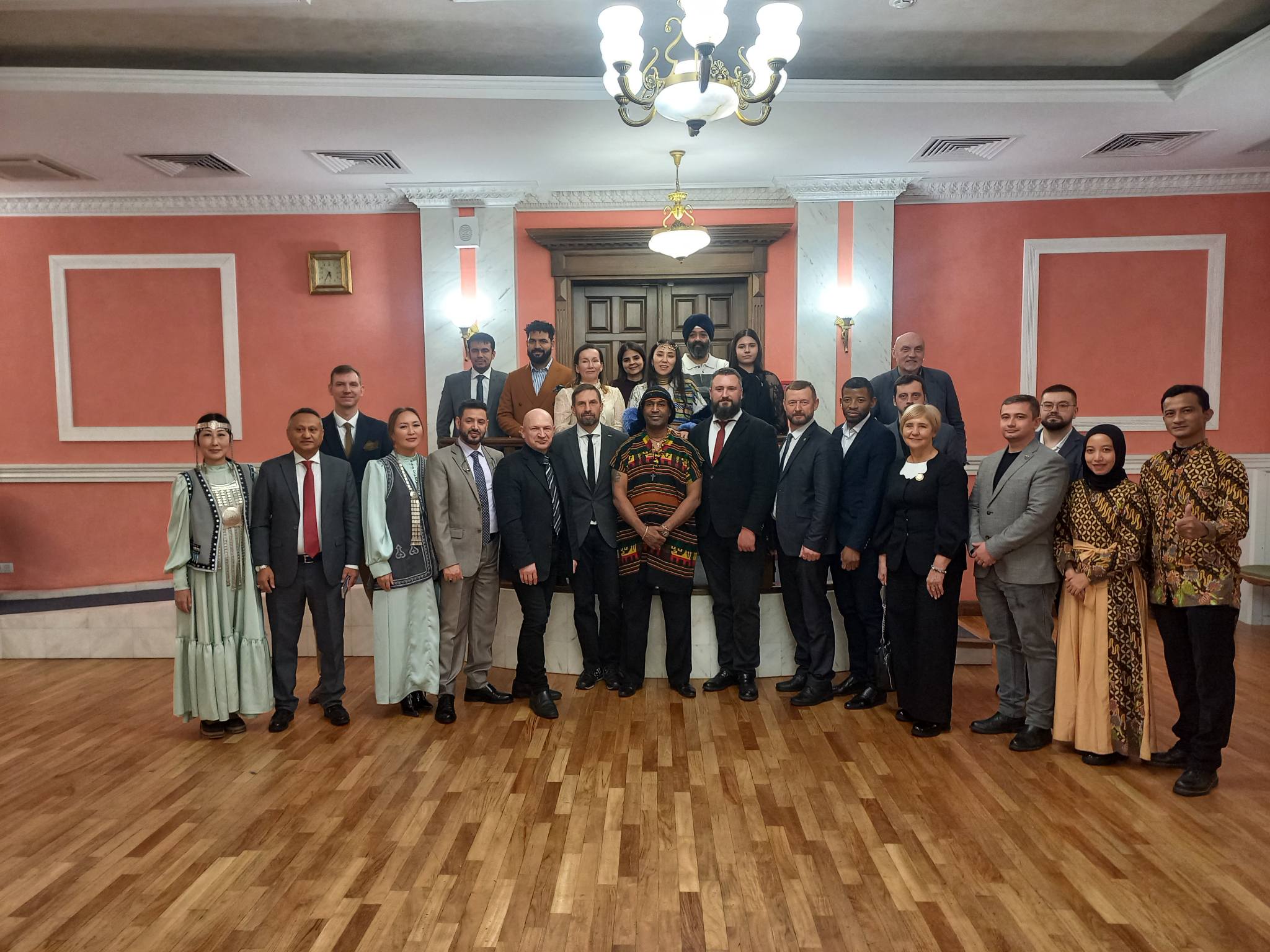 ترجمة أعمال الفائزين بجائزة بريكس والمرشحين لها إلى الروسية