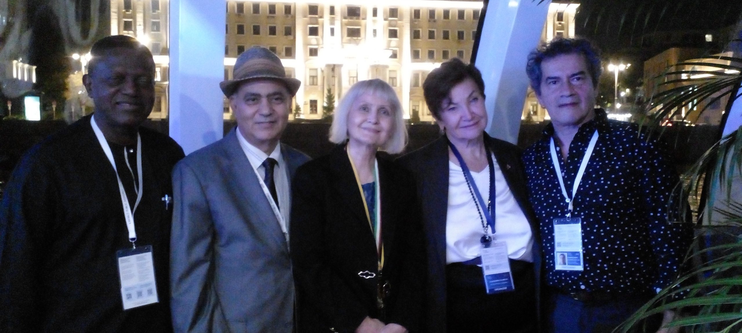 منظمة كتاب العالم (WOW) تحتفل بمرور عامين على تأسيسها