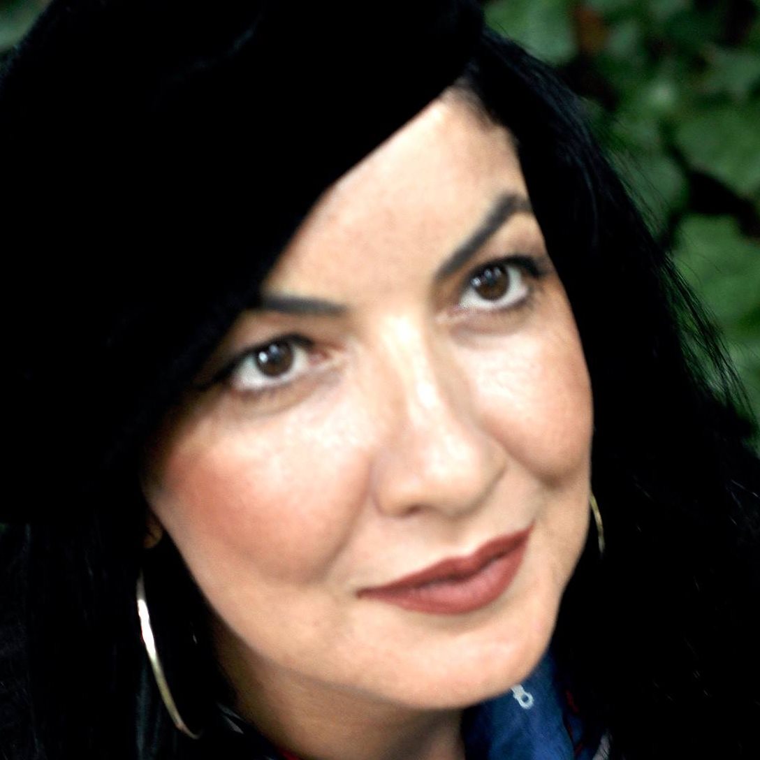 Selected Poetics: Nisa Leyla