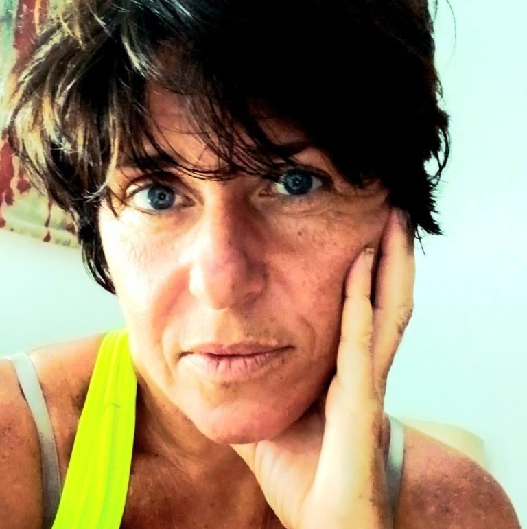 Alexandra Cretté Presents Panoptica Americana in a Series of Poetic Readings in Paris