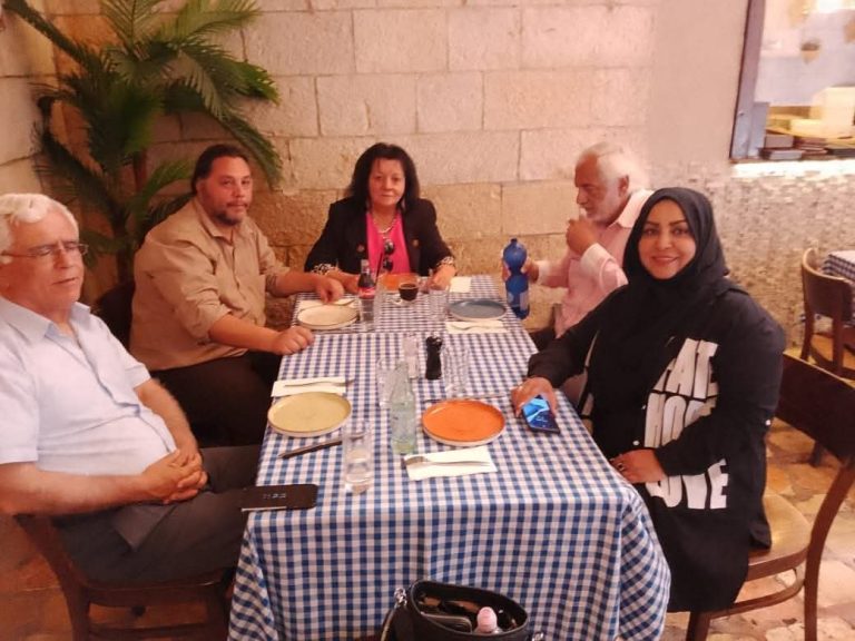 فلسطين، رحلة إلى أرض الشعراء المحاربين (3) حكاية كوفيتي