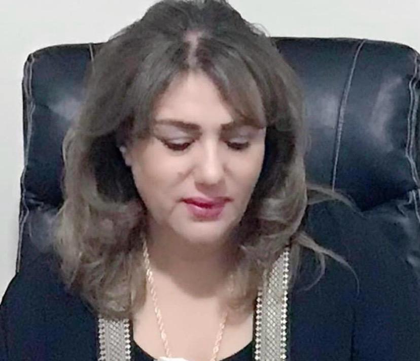 الخُروج من مُلاءةِ الجارية