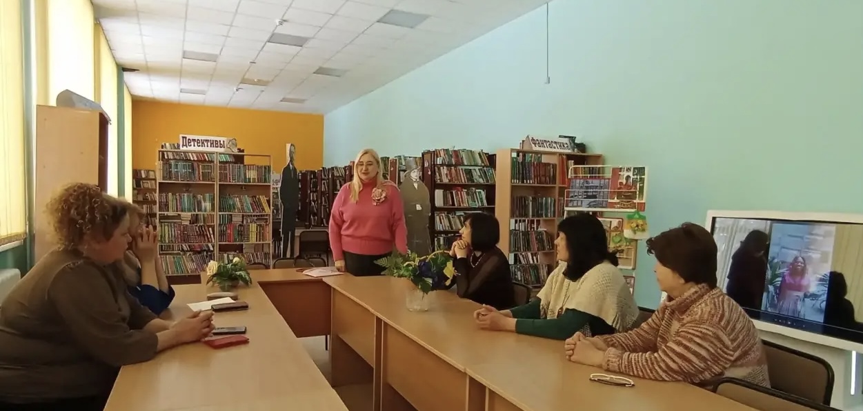 Poetry Across Cultures Concludes “Windows to the World” Exhibition