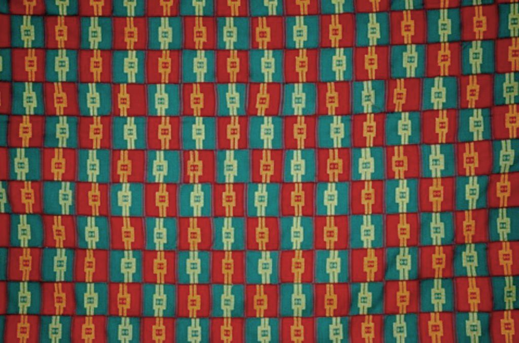 الموضوع وتحوّلاته – الفن الإفريقي والهندسة الكسيرية (الفراكتالية) – I