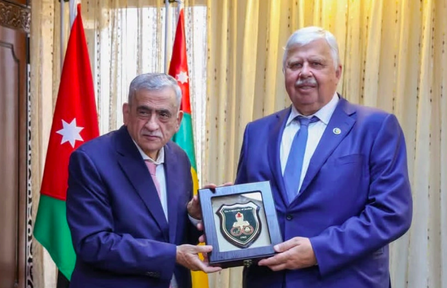 The University of Jordan expressed its Readiness to Participate in the World Public Summit: Arab World