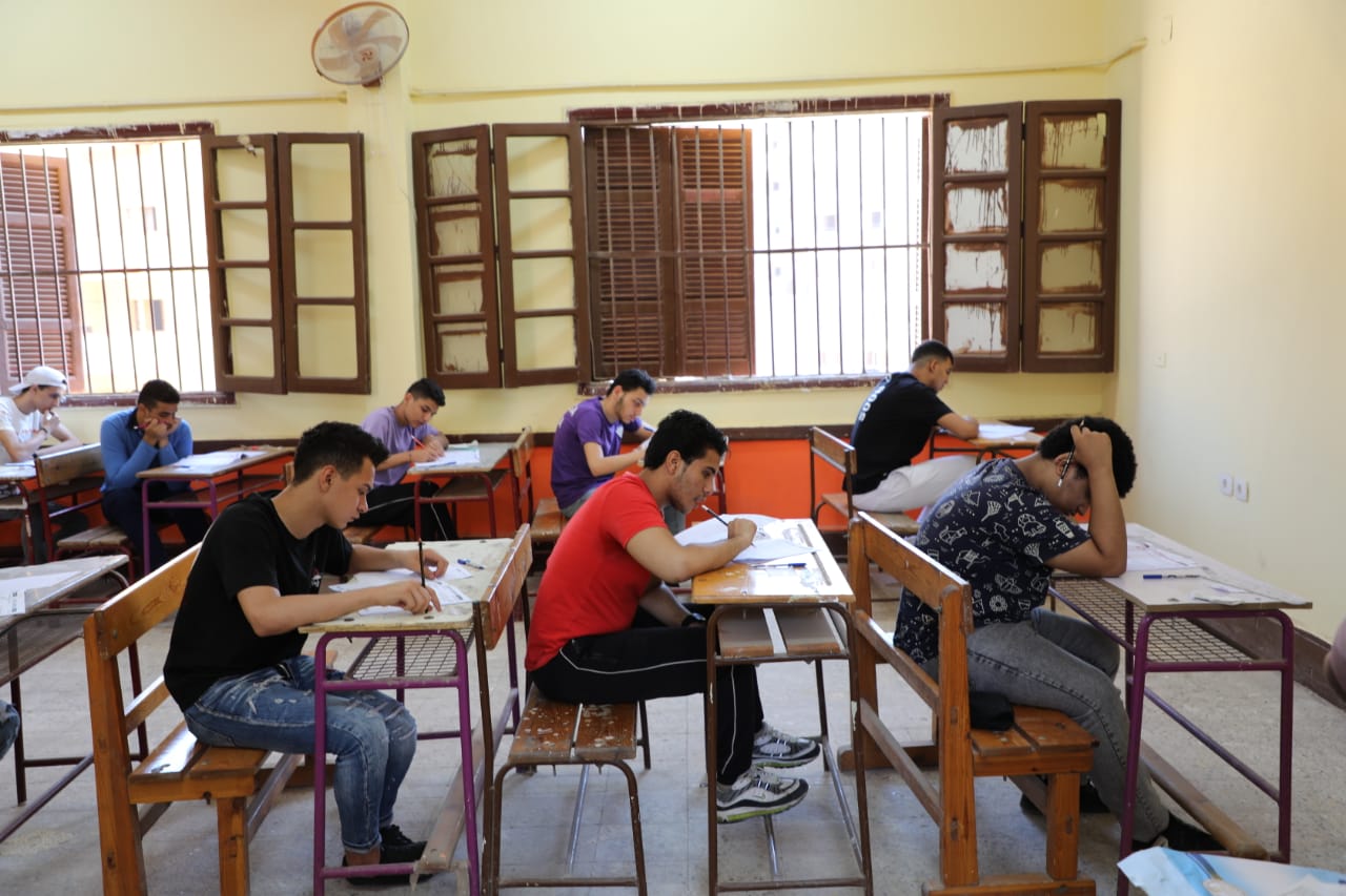 الثانوية العامة… بين سطوة الرقم وصناعة الإنسان