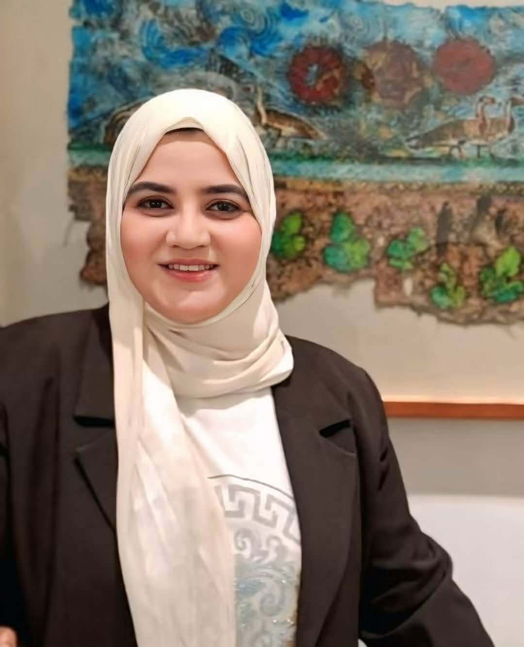 حوار مع الفنانة التشكيلية اسراء كاظم